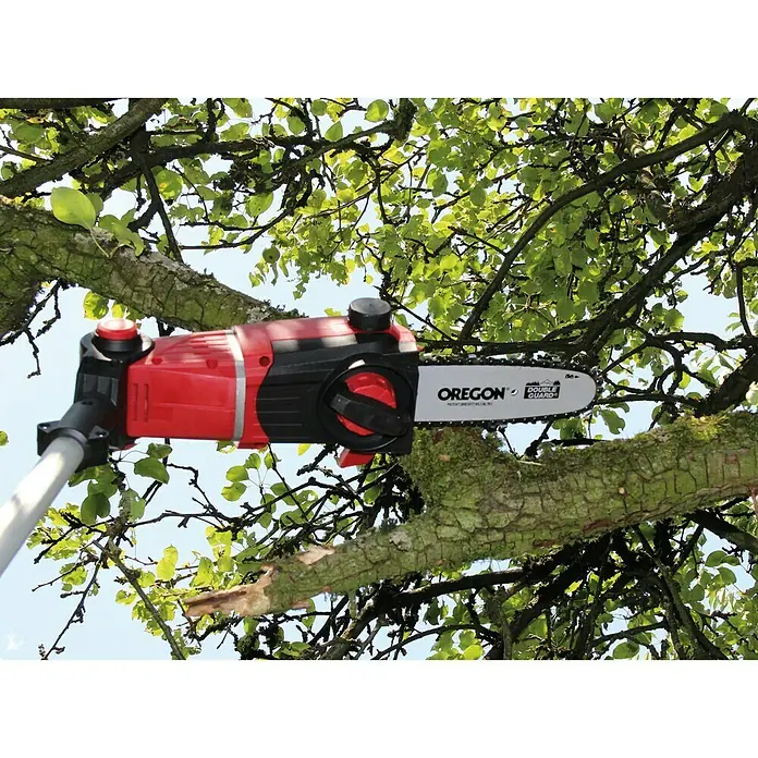Einhell Power X-Change Akku-Multifunktionswerkzeug GE-HC 18 Li T Kit - 18 V, Li-Ionen, 3 Ah, 1 Akku, Schnittlänge: 40 cm - Anwendungsbeispiel