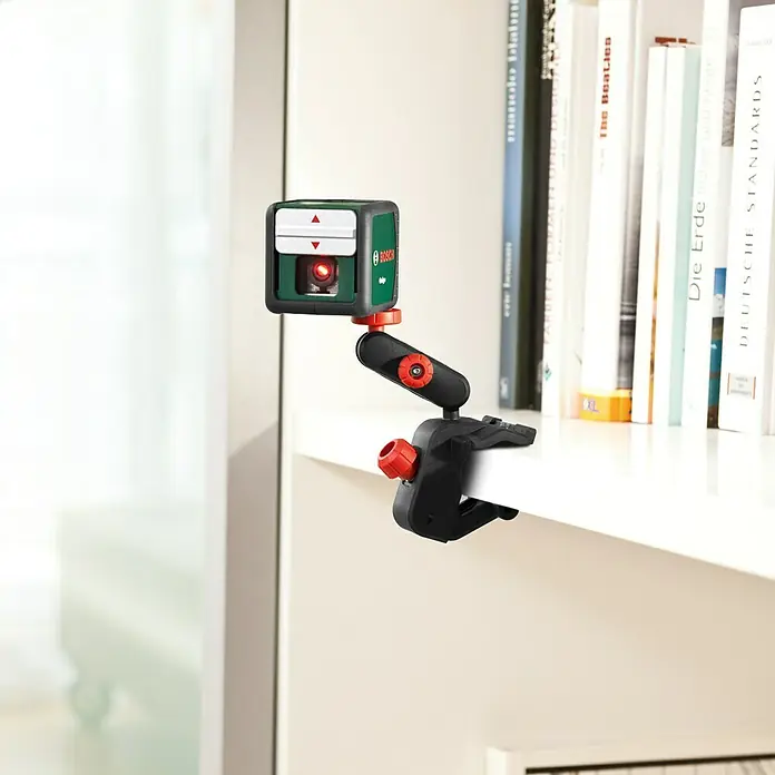 Bosch Kreuzlinienlaser Quigo - Max. Arbeitsbereich: 10 m, Winkel Laserlinien: 90 °