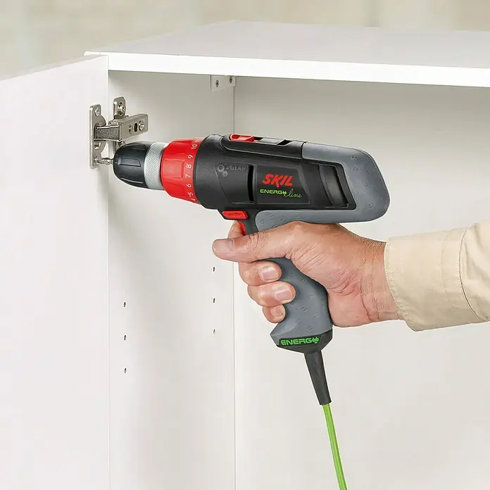 Bosch Električna bušilica/izvijač 6221 AA Energy Line - 200 W, Broj okretaja pri praznom hodu: 0 okr/min - 1.600 okr/min - Proizvod u upotrebi