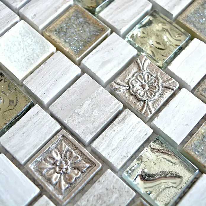 Mosaikfliese Multiformat Crystal Mix XNM DF1 - 29,8 x 30,4 cm, Grau/Weiß, Glänzend - Detailaufnahme
