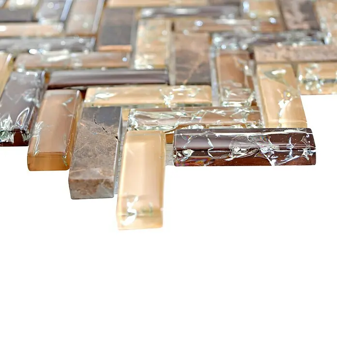 Mosaikfliese Fischgrät Crystal Mix XIC HB1555 - 26,3 x 29,3 cm, Dunkelbraun, Glänzend - Detailaufnahme