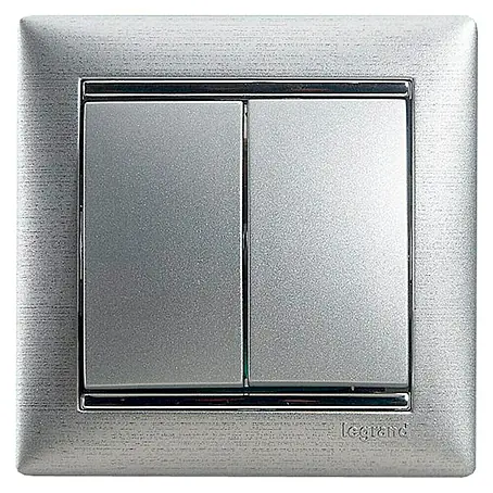 Legrand  Doppelwechselschalter Valena