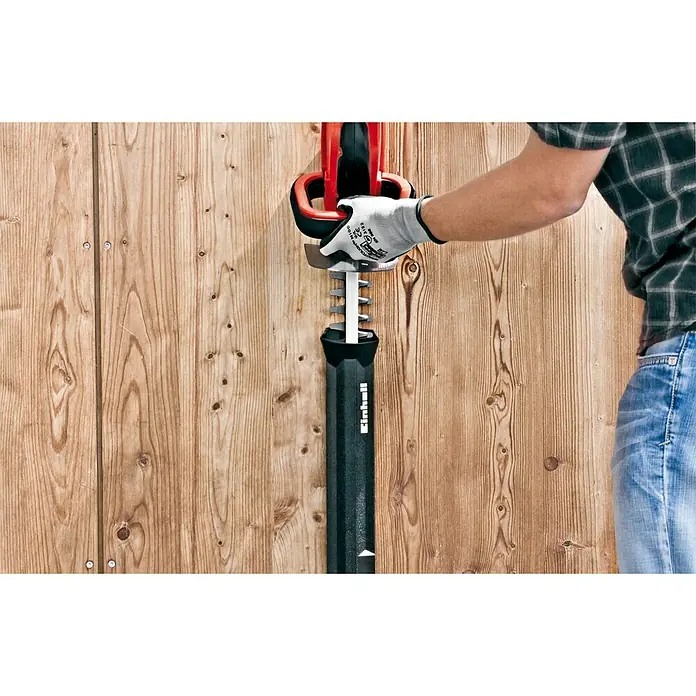 Einhell Power X-Change Akku-Heckenschere GE-CH 1855/1 Li-Solo - 18 V, Ohne Akku, Schnittlänge: 55 cm - Anwendungsbeispiel