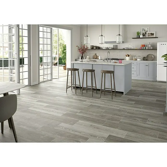 Pavimento porcelánico Fosen - 25 x 100 cm, Gris, Rectificado, Estilo madera