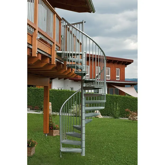 Minka Außenspindeltreppe Rondo Zink Plus - Durchmesser: 160 cm, Geschosshöhe: 300 cm, Anzahl Steigungen: 13 Stk. - Stimmungsaufnahme