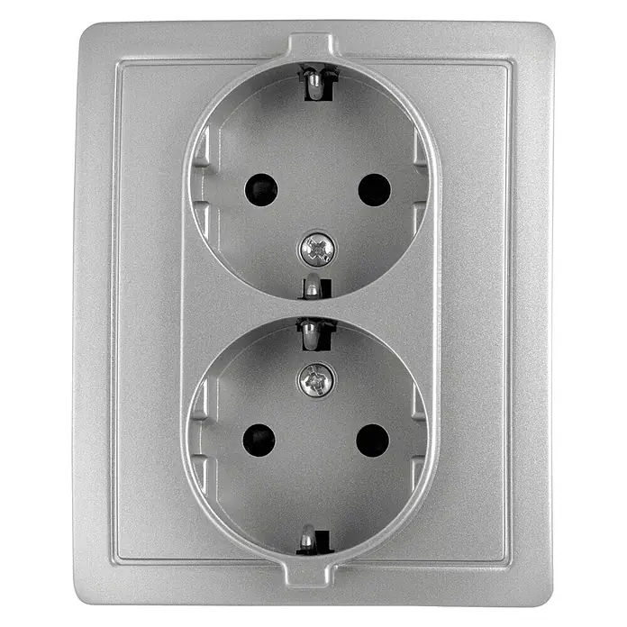 Simon 15 Enchufe doble 2 P+TT - Aluminio, En pared