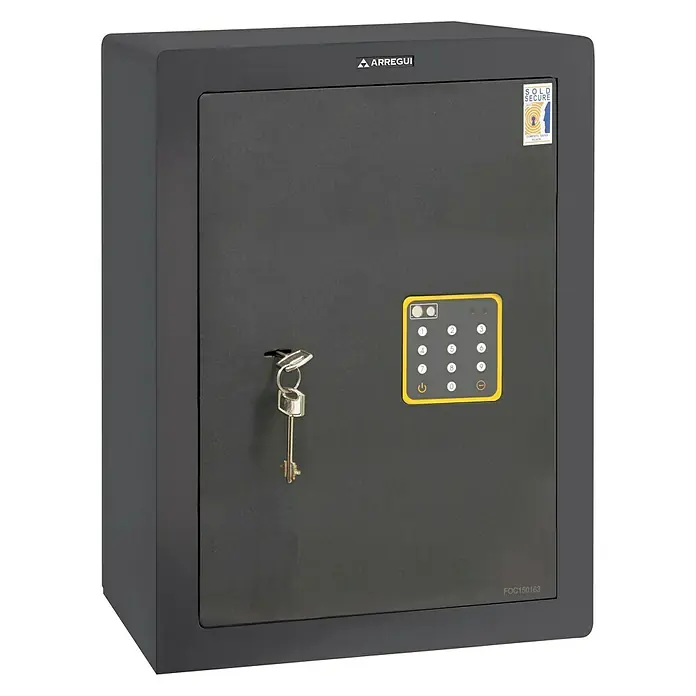 Arregui Caja fuerte 15040C - L x An x Al: 38,5 x 36 x 52 cm, Tipo de cerradura: Códigos de usuario, 55 l