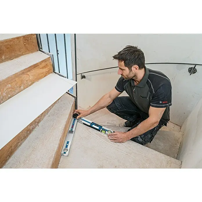 Bosch Professional Digitalni kutomjer GAM 220 - Mjerni opseg: 0 - 220°