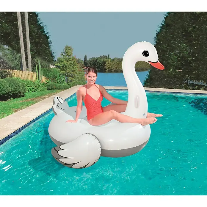 Bestway Badetier Swan Rider - 196 x 174 cm - Stimmungsaufnahme