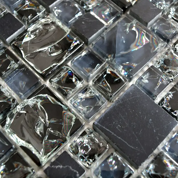 Mosaikfliese Crystal Mix XIC K1428 - 30,5 x 30,5 cm, Schwarz, Glänzend - Detailaufnahme