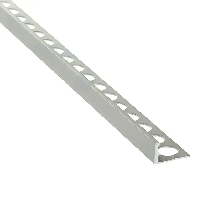 Cantonera Eurocanto Plata - 2,5 m x 12 mm x 12 mm, Aluminio, Mate - Vista angular