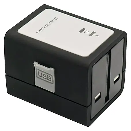 Metronic  Cargador de viaje universal con USB