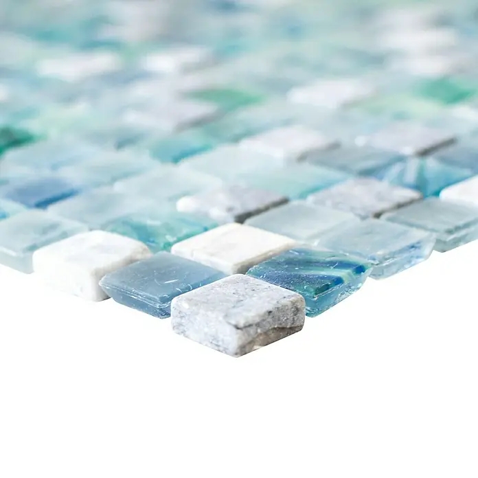 Mosaikfliese Quadrat Crystal Mix XCR 1501 - 29,5 x 29,5 cm, Grün/Blau, Glänzend - Detailaufnahme