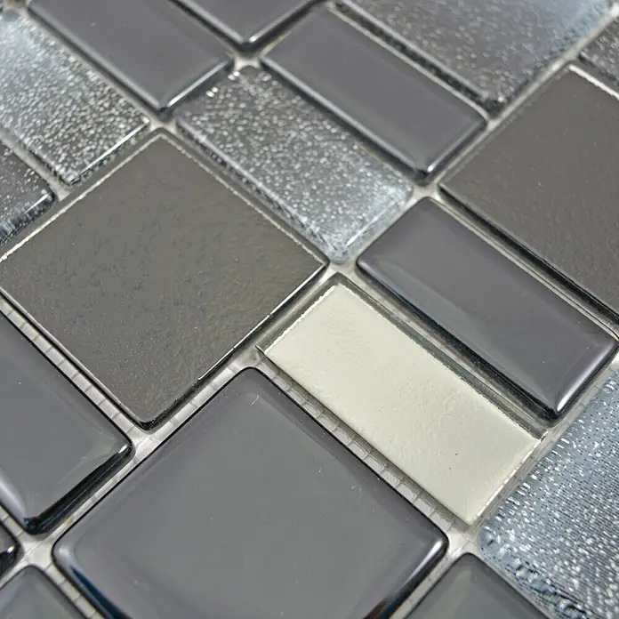 Mosaikfliese DAZZLE 05B - 30 x 30 cm, Schwarz, Glänzend - Detailaufnahme