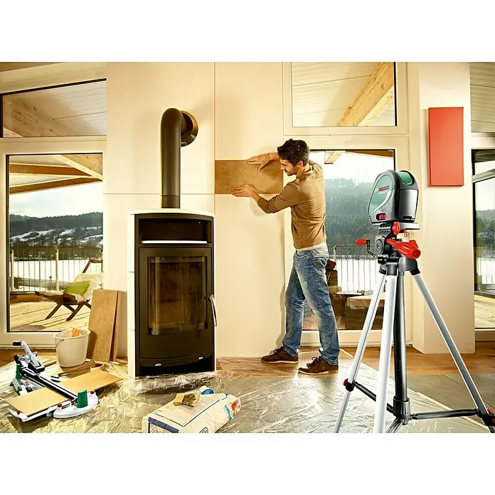 Bosch Kreuzlinienlaser Universal Level 3 - Max. Arbeitsbereich: 10 m, Mit Stativ - Anwendungsbeispiel