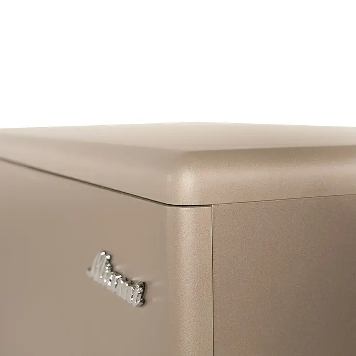 Phönix Miami Kommode - L x B x H: 43 x 97,6 x 88,8 cm, Taupe, 2 verchromte Griffe - Detailaufnahme