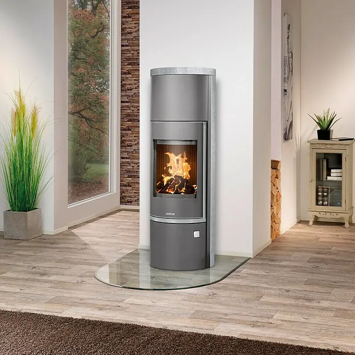 Justus Kaminofen Faro W+ 2.0 - 7 kW, Raumheizvermögen: 144 m³, Verkleidung: Speckstein, Gussgrau