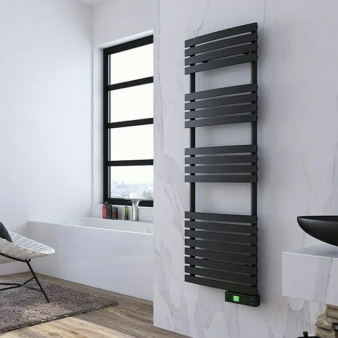 Rointe Radiador toallero eléctrico Delta - An x Al: 50 x 147,5 cm, 600 W, Negro, Display LC