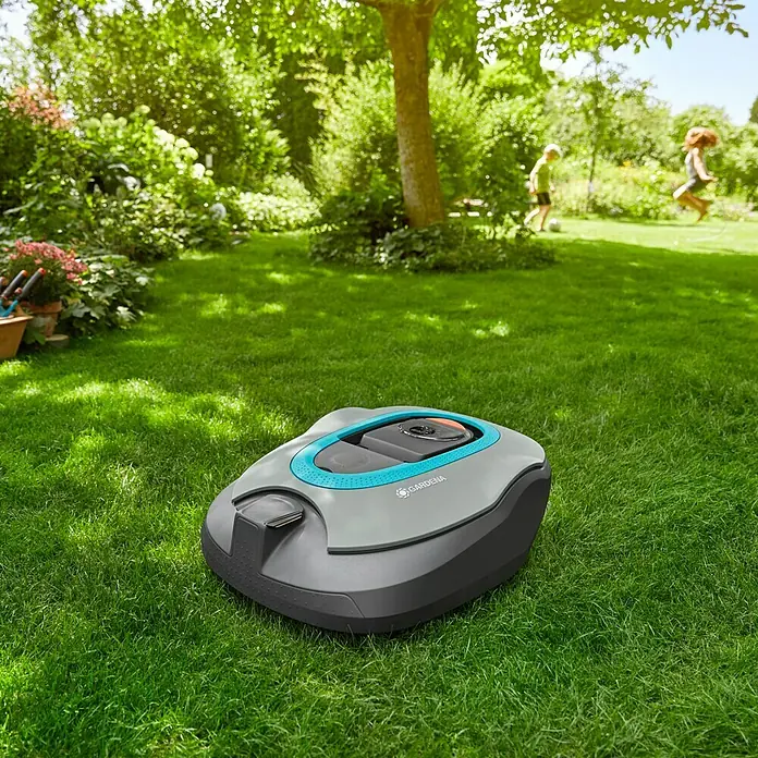 Gardena Smart system Mähroboter Sileno+ 1600 Set - 18 V, Li-Ionen, 2,1 Ah, 1 Akku, Max. Flächenempfehlung: 1.600 m² - Anwendungsbeispiel