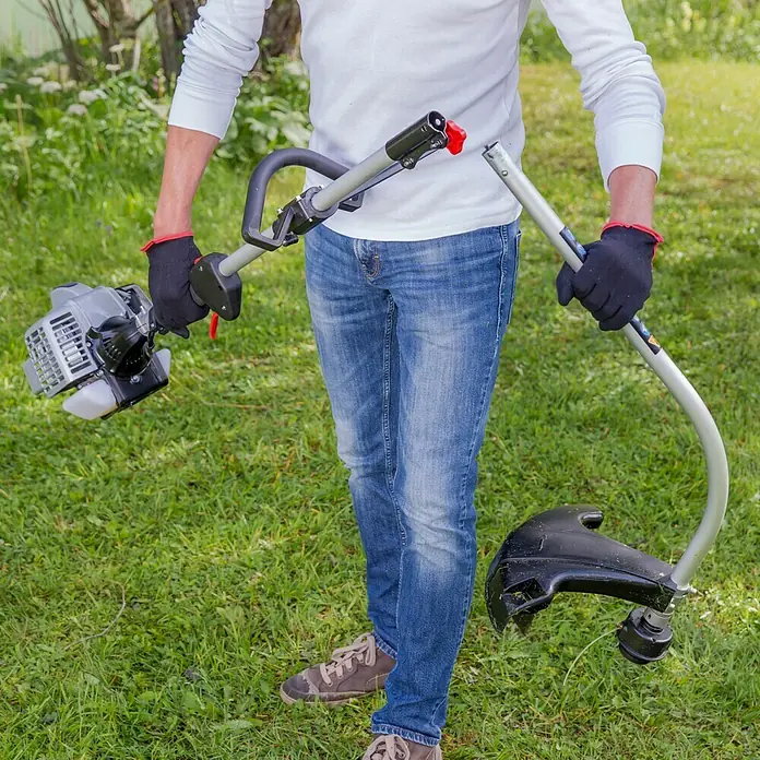 AL-KO Benzinski motorni trimer BC 223 L-S - 0,7 kW, Širina reza: 41 cm - Proizvod u upotrebi
