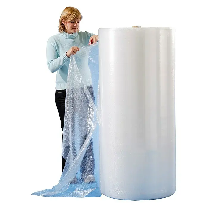 Mottez Plástico de burbujas B762V - L x An: 150 x 1,5 m, Transparente - Producto en uso
