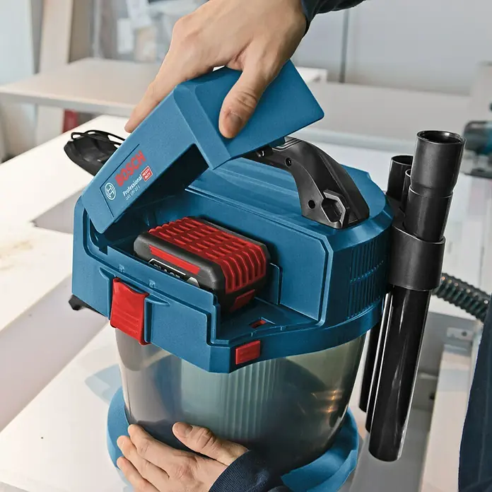 Bosch Professional Akumulatorski usisavač za mokro i suho usisavanje - 18 V, Bez akumulatora, Zapremina spremnika: 10 l
