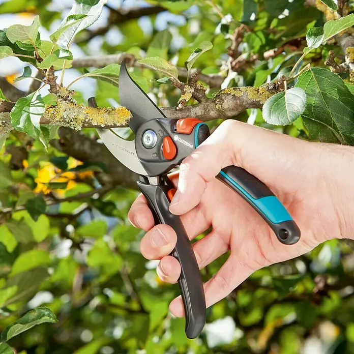 Gardena Comfort Gartenschere B/S-XL - Bypass, Max. Aststärke: 24 mm
