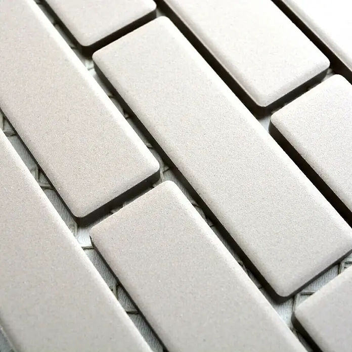 Mosaikfliese Brick Uni CU BR 304 - 26,1 x 29 cm, Hellgrau, Matt - Detailaufnahme