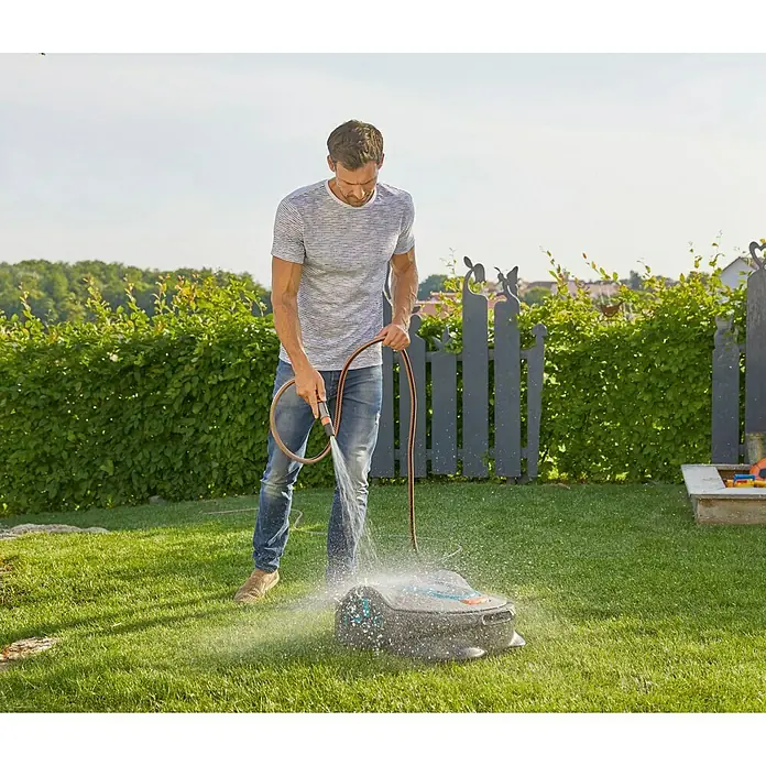 Gardena Mähroboter Sileno Life 750 - Li-Ionen, 2,1 Ah, 1 Akku, Max. Flächenempfehlung: 750 m²