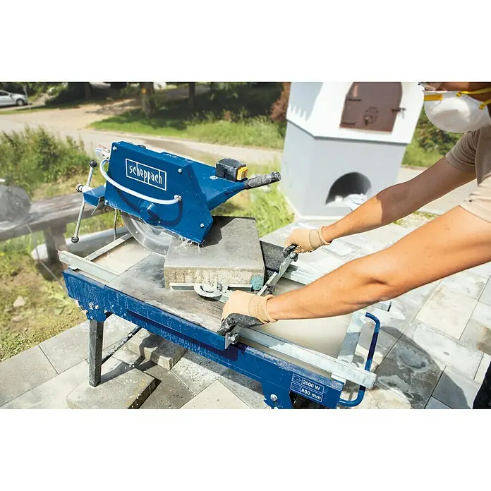 Scheppach Steintrennmaschine HSM 3500 - 2.000 W, Schnitthöhe: 72 mm bei 45°, Schnittlänge: 700 mm, Durchmesser Scheibe: 350 mm - Anwendungsbeispiel
