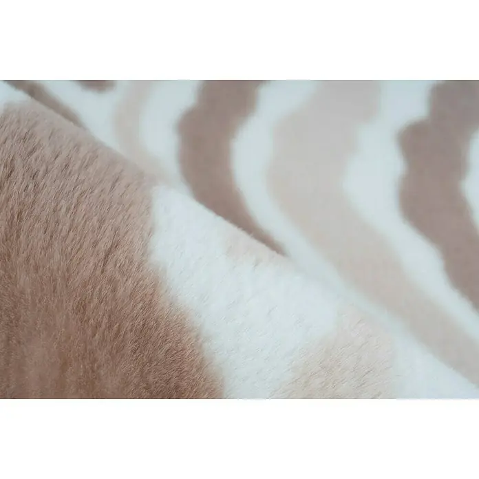 Kayoom Hochflorteppich Zebra - Weiß/Braun, 230 x 160 cm, 100 % Polyester - Detailaufnahme