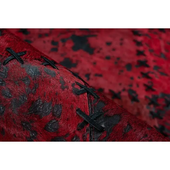 Kayoom Echtlederteppich Viola - Rot, 170 x 120 cm, 100 % Echtleder - Detailaufnahme
