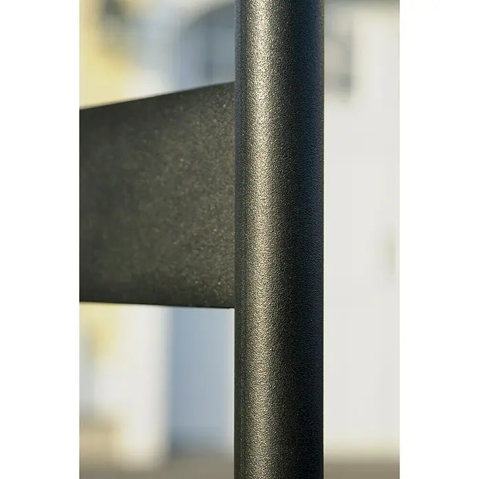 ShelterLogic Kaminholzwagen - 34,3 x 61 x 106,7 cm, Schwarz, Stahl - Detailaufnahme