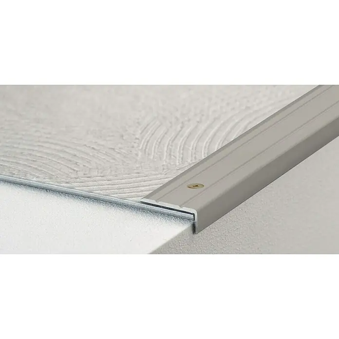 LOGOCLIC Winkelprofil 160 - Edelstahl matt, 1 m x 24,5 mm x 10 mm, Montageart: Schrauben - Detailaufnahme