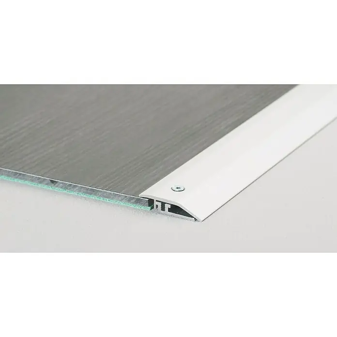 LOGOCLIC Anpassprofil 327 - Silber, 0,9 m x 34 mm, Montageart: Schrauben - Detailaufnahme