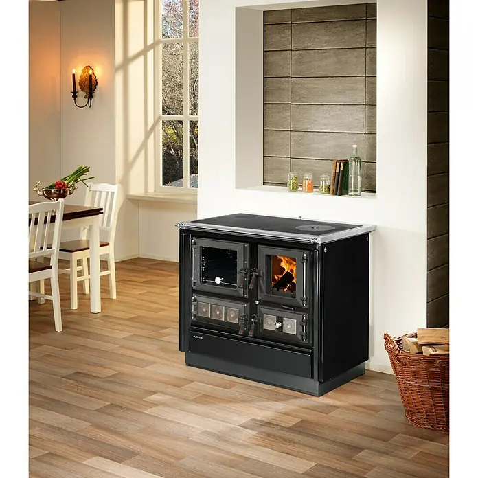 Justus Küchenherd Rustico-90 2.0 - 7 kW, Raumheizvermögen: 144 m³, Schwarz, Backofen links - Stimmungsaufnahme