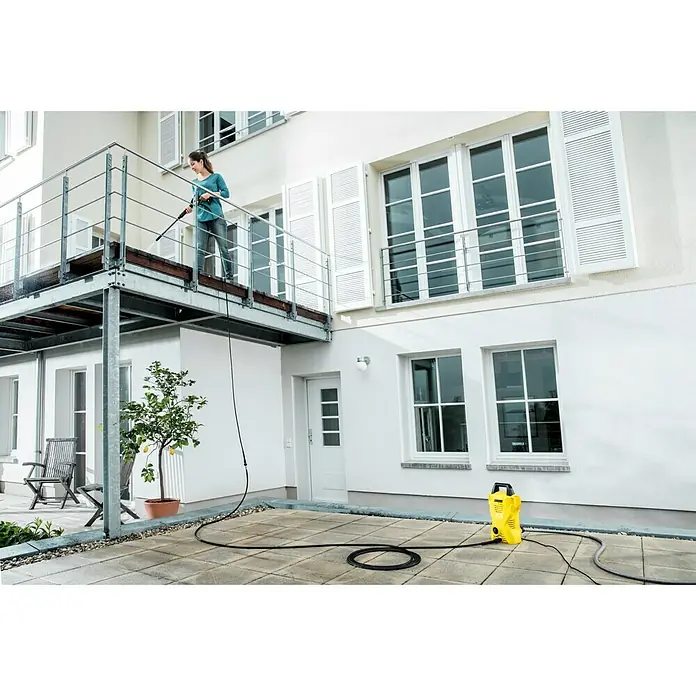 Kärcher Extensión de manguera de alta presión XH 10 - Largo: 10 m, Específico para: Hidrolimpiadora de alta presión Kärcher K2 - K7 vor hasta 2010 - Producto en uso
