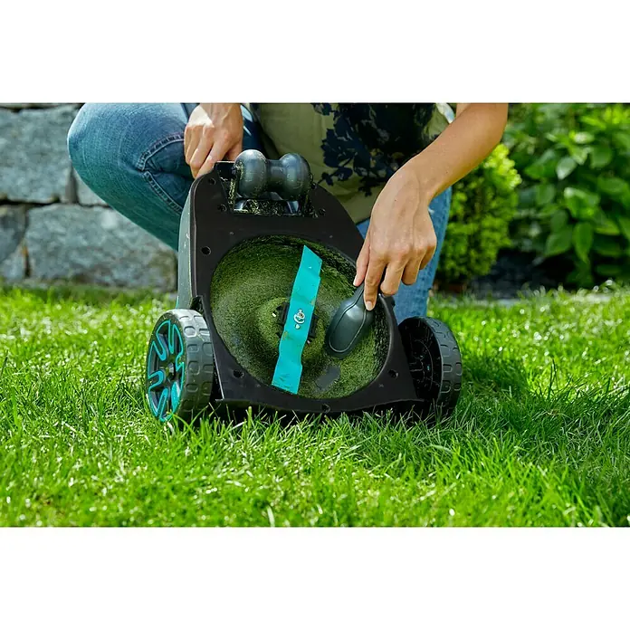 Gardena Rezervni nož - Namijenjeno za: Gardena akumulatorska kosilica za travu HandyMower Li-18/22 - Proizvod u upotrebi