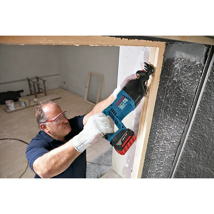 Bosch Professional Akku-Säbelsäge GSA 18 V-LI - 18 V - Anwendungsbeispiel