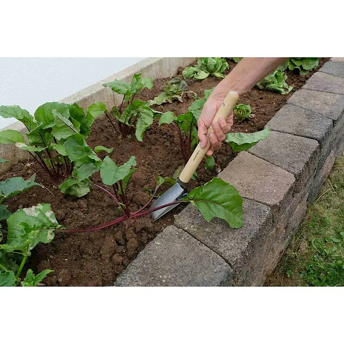 Gardol Hand-Blumenkelle - Material Gerätekopf: Stahl, Kurzstiel - Anwendungsbeispiel