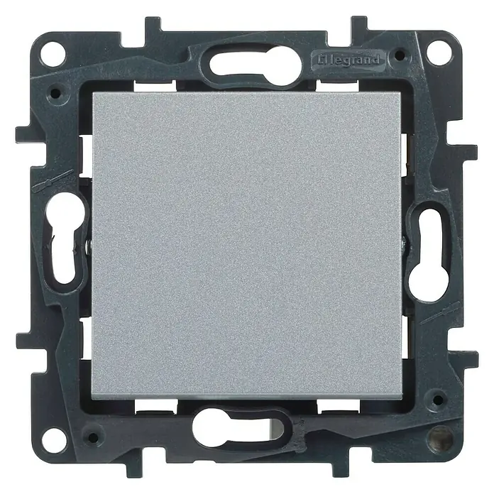 Legrand Niloé Step Cruzamiento - Aluminio, Montaje en la pared, IP44