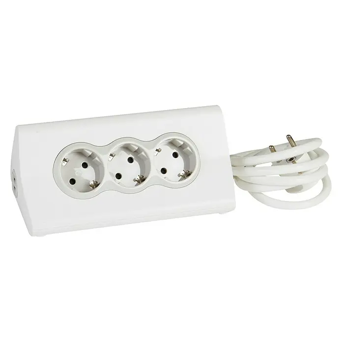 Legrand Base de enchufe múltiple 3t x 2p + 2 usb tablet - Número de enchufes Schuko: 3 ud., Blanco, Longitud del cable: 1,5 m