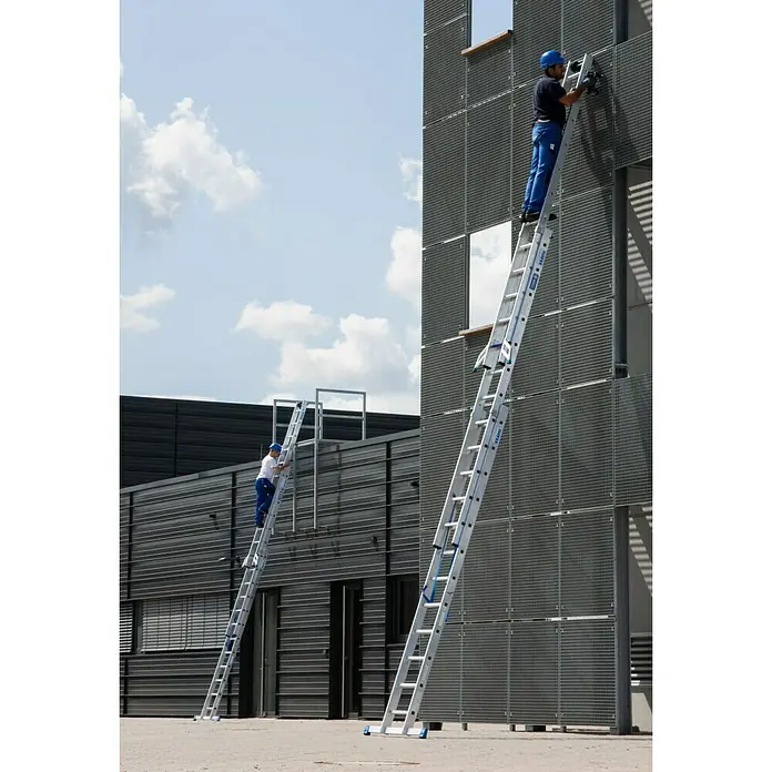 Krause Stabilo Sprossen-Mehrzweckleiter +S - Arbeitshöhe: 9,1 m, Anzahl Tritte: 3 x 12 Sprossen, Aluminium - Anwendungsbeispiel