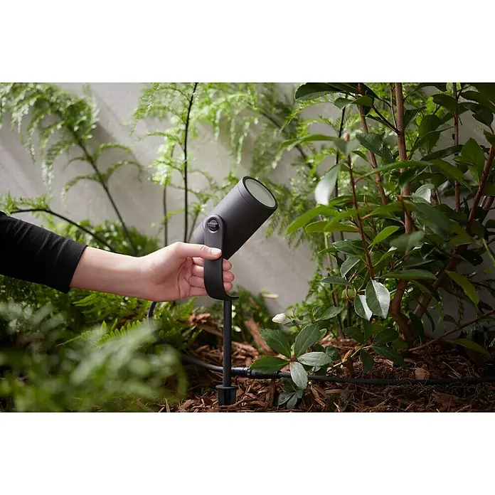 Philips Hue Foco LED de jardín Lily - 1 luz, 8 W, Color de luz: RGB, IP65
