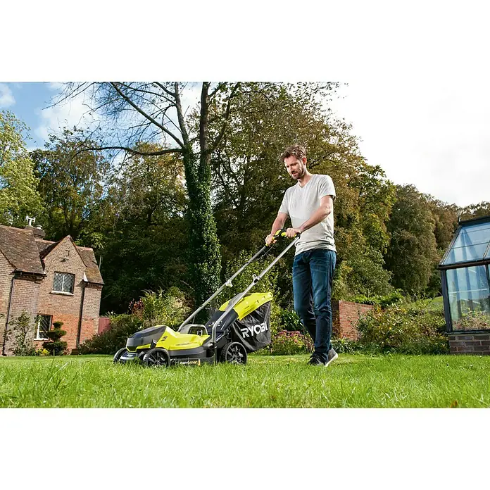 Ryobi ONE+ Cortacésped de batería RLM18X33B40 - 18 V, 1 batería, 4 Ah, Ancho de corte: 33 mm