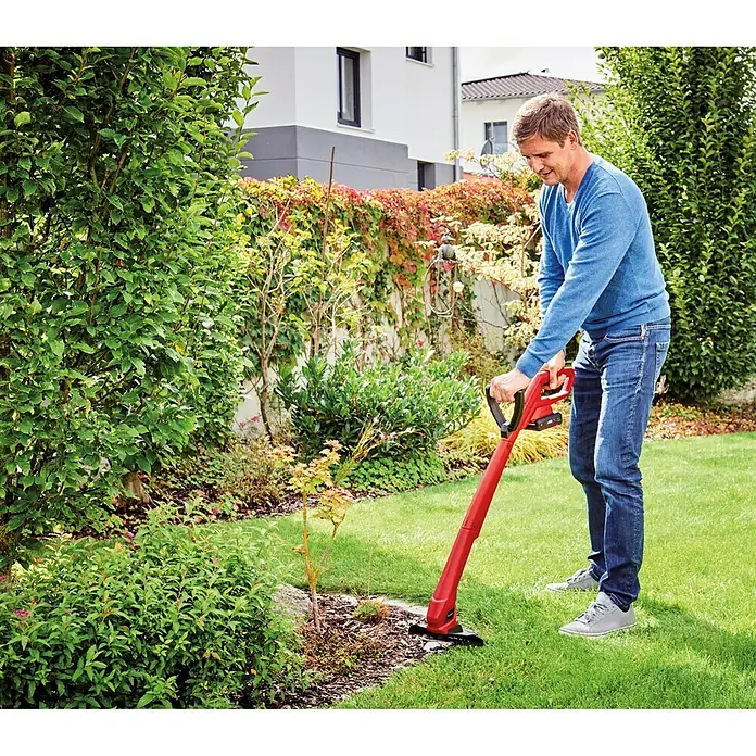 Einhell Power X-Change Akku-Rasentrimmer GC-CT 18/24 Li P - 18 V, Li-Ionen, 1 Akku, Schnittbreite: 24 cm - Anwendungsbeispiel