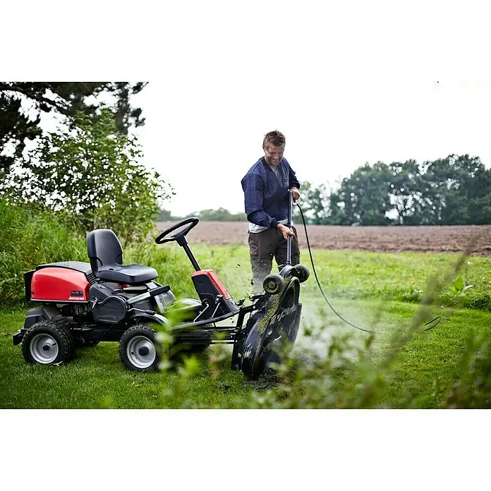 Nilfisk Hidrolimpiadora de alta presión Premium 180 - Presión máx.: 180 bar, Capacidad de bombeo: 540 - 610 l/h - Producto en uso