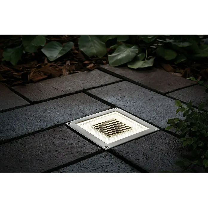 Paulmann Solarna svjetiljka Cube - 0,24 W, Srebrne boje, Crne boje, D x Š x V: 10 x 10 x 4,5 cm, IP67 - Živopisni prikaz