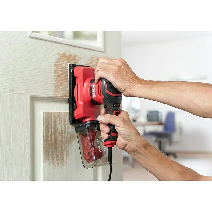Skil Schwingschleifer 7362 AA - 280 W, Schwingzahl: 14.000 U/min - 26.000 U/min, Schleiffläche: 92 x 185 mm - Anwendungsbeispiel