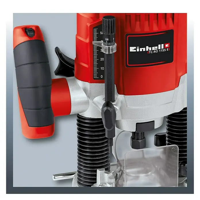 Einhell Oberfräse TC-RO 1155 E - 1.100 W, Max. Fräskorbhub: 55 mm - Detailaufnahme